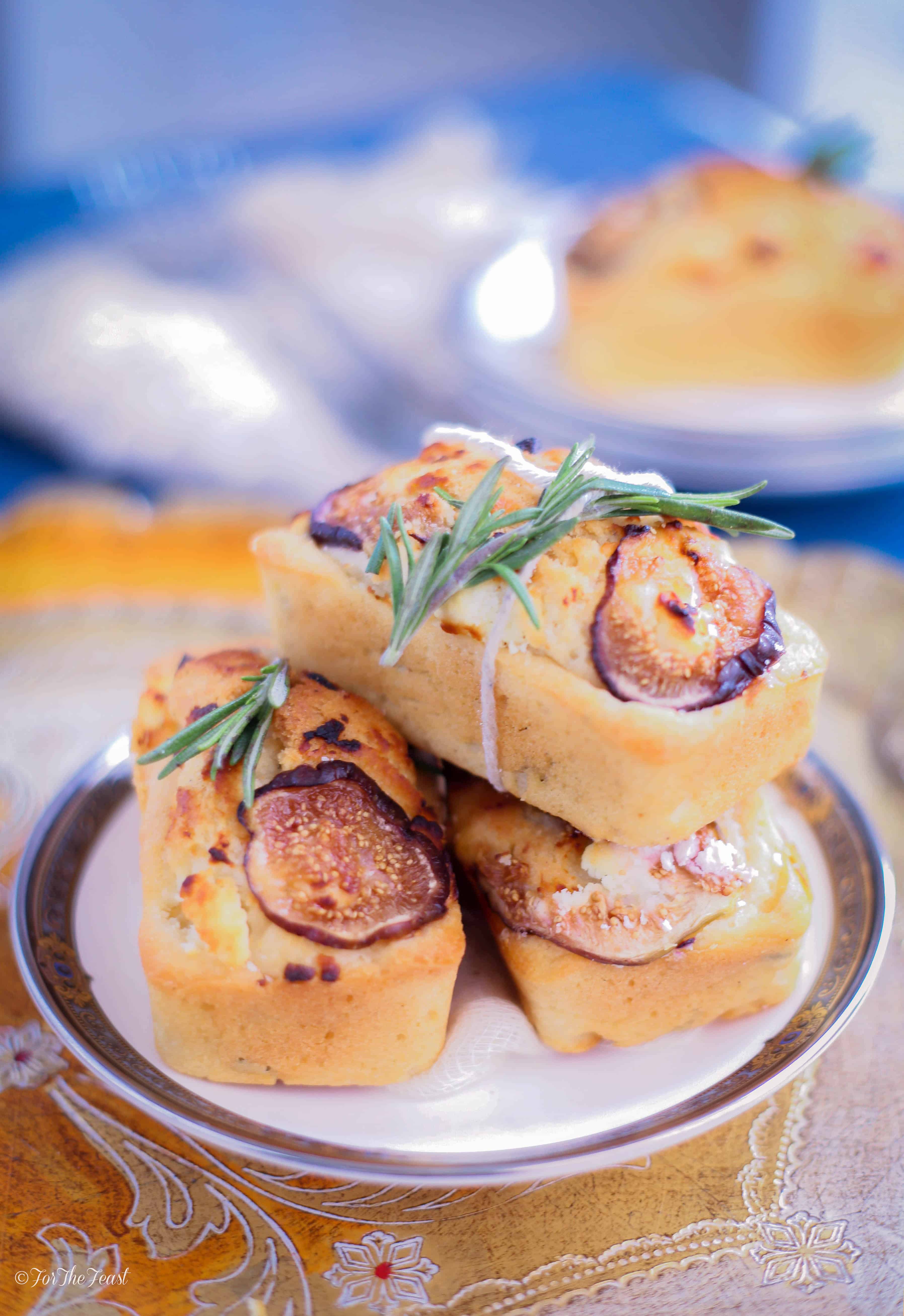 Fig and Goat Cheese Bread | ForTheFeast.com #bread #appetizer #figs